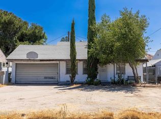 7802 Arcola Ave, Sun Valley, CA 91352