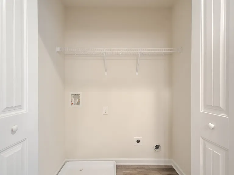 2960 Old Field Rd — Photo 11