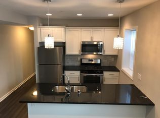 2008 Bryant Ave S, Minneapolis, MN 55405