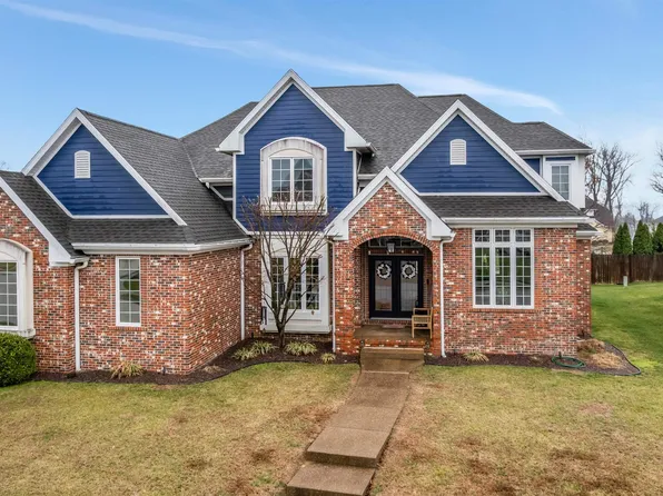 10411 Devon Ct, Newburgh, IN 47630