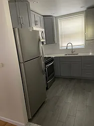 1852 West 4th Street, #1