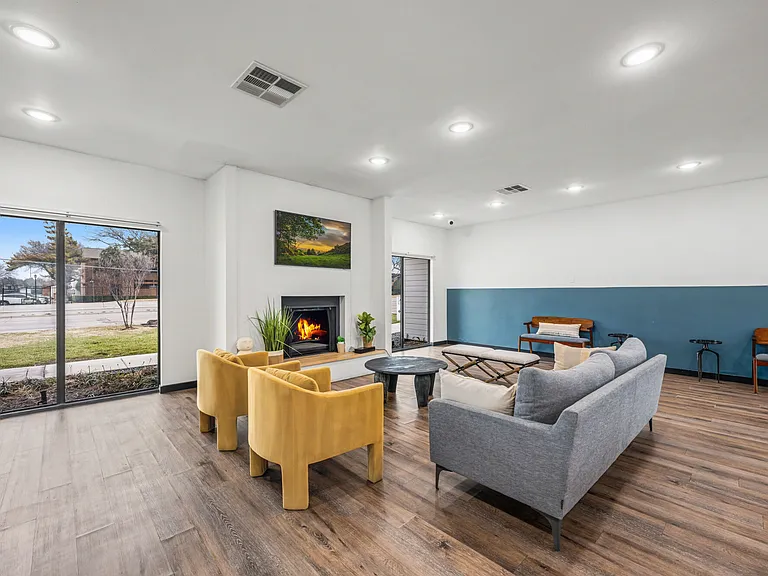 The Alista Apartments — Photo 8