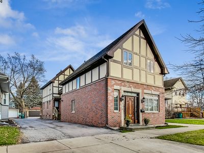 710 N Marion St, Oak Park, IL, 60302
