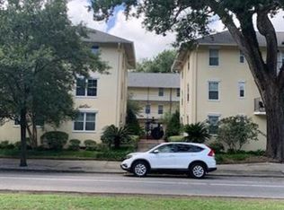 7444 Saint Charles Ave APT 204, New Orleans, LA 70118