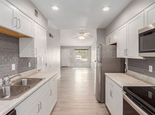 4530 E Camino Cir APT 1, Mesa, AZ 85205