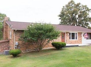 9076 Phillips Store Rd, Broadway, VA 22815