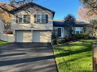 1627 Valley Forge Rd S, Allentown, PA 18104