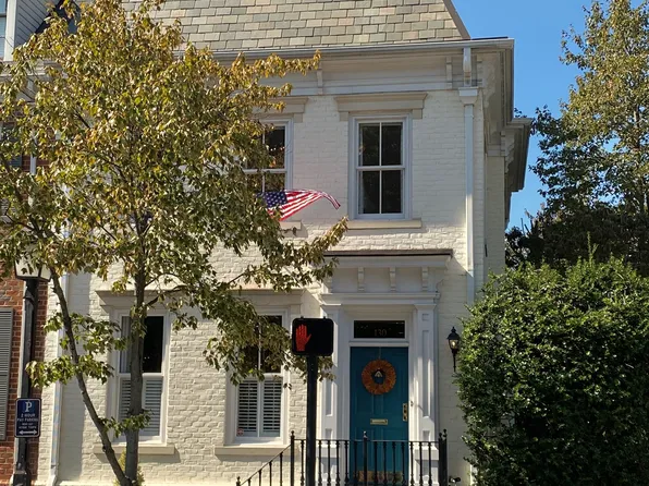 130 N Columbus St, Alexandria, VA 22314