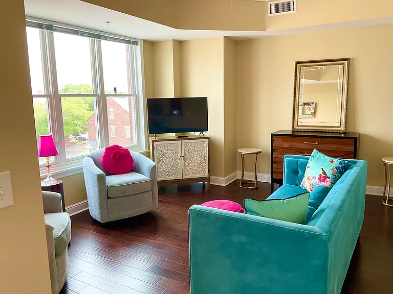 100 Sky Sail Blvd #422 — Photo 6