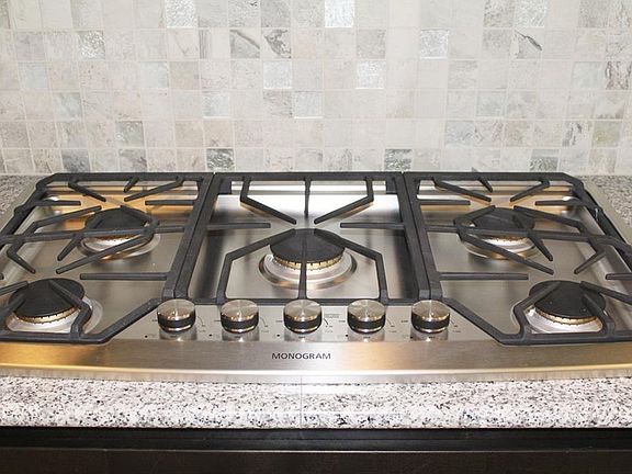 4th image of 3012 Hurstwood Dr