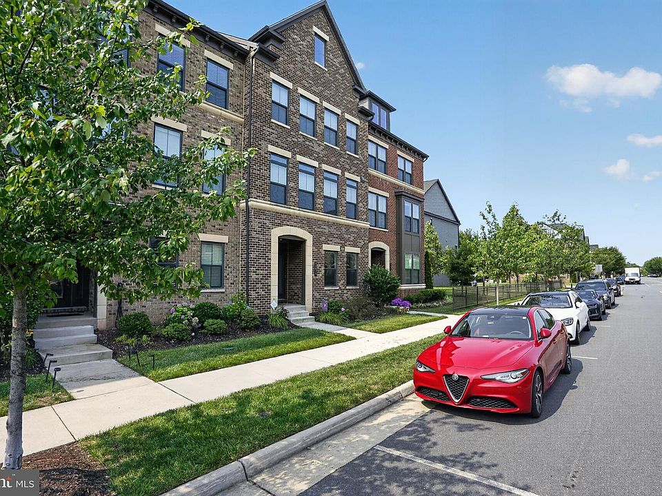1st image of 43479 Charitable St