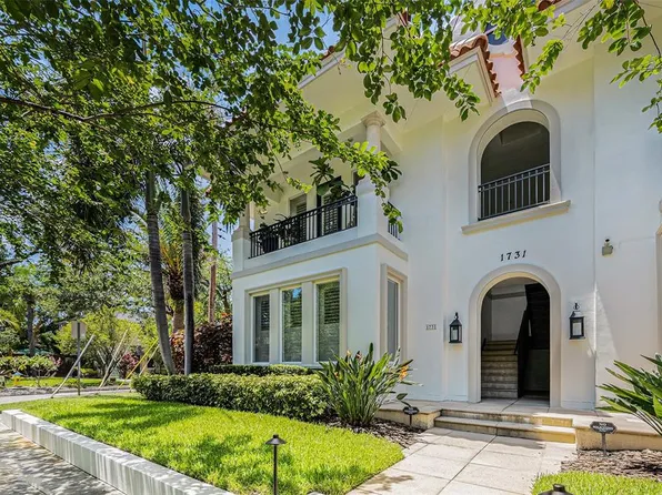 1731 W Watrous Ave APT 202, Tampa, FL 33606