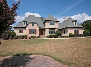 290 River Cove Mdws, Social Circle, GA 30025