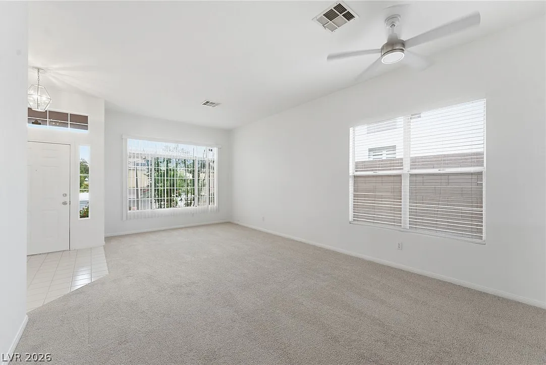 3 bed, 2.0 bath, 1846 sqft, $2,500 — Photo 3