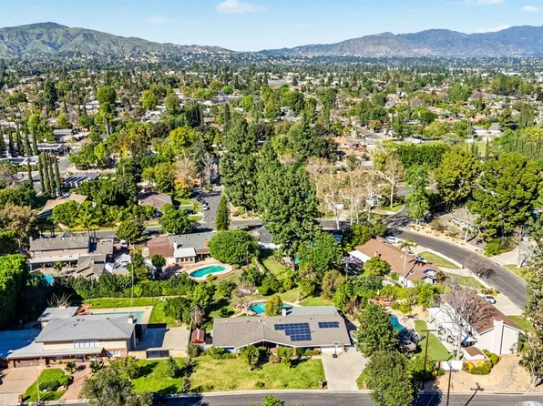 17409 Kinzie St, Northridge, CA 91325