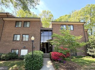 1415 Northgate Sq #15/21B, Reston, VA 20190