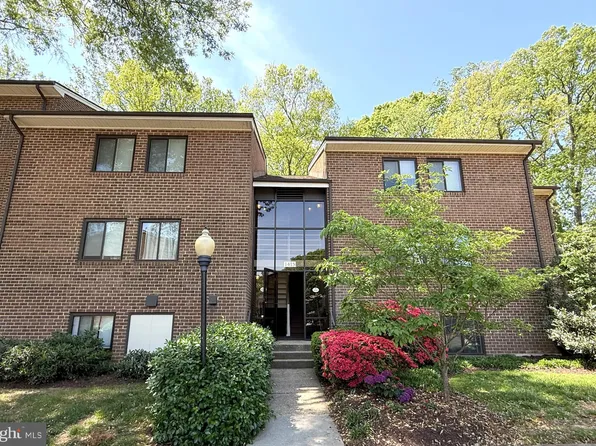 1415 Northgate Sq #15/21B, Reston, VA 20190