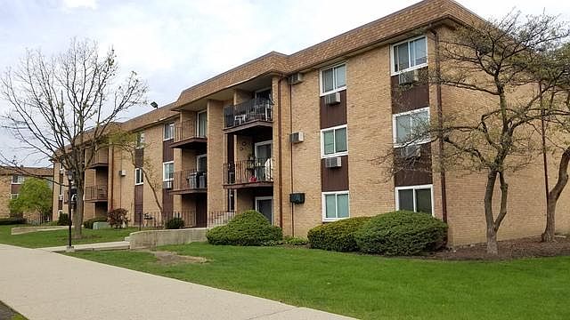 1st image of 675 Heritage Dr #7-108
