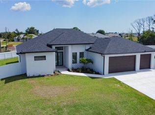 2800 Embers Pkwy W #W, Cape Coral, FL 33993
