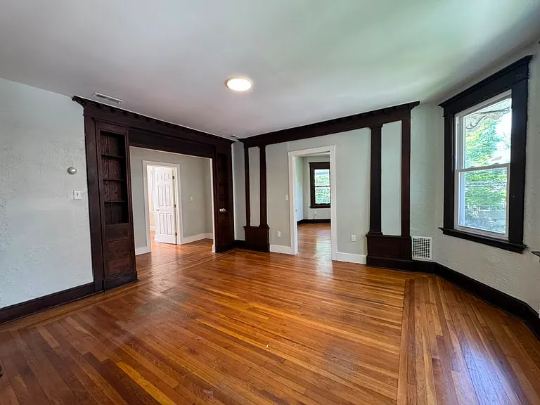 31 Blake St #2 — Photo 9