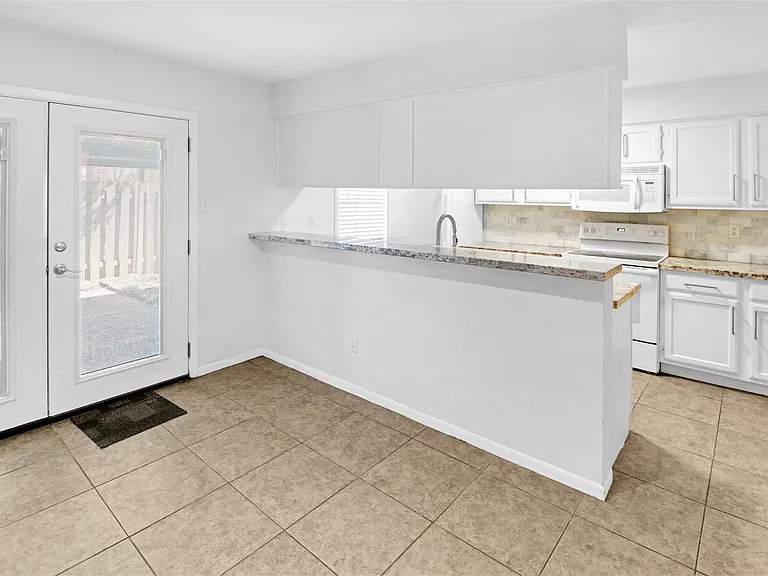 1500 Sandy Springs Rd #69 — Photo 5