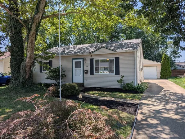 322 Pasadena Ave, Elyria, OH 44035