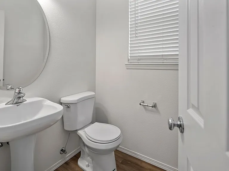 1611 SW San Mateo Ter — Photo 16