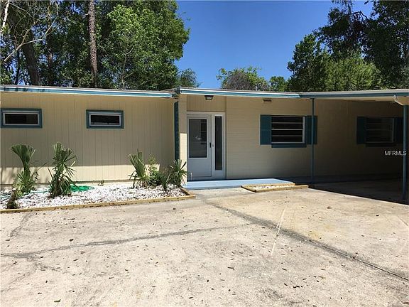2nd image of 115 E Elm Dr