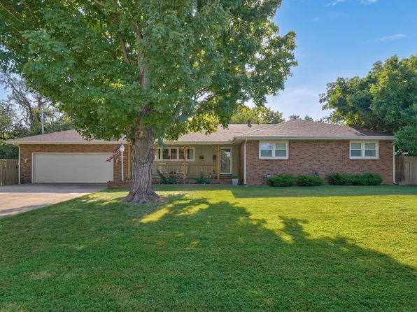 508 S Cherry Street, Stockton, MO 65785