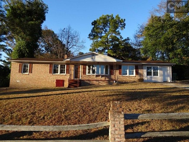 1st image of 7437 Pinedale Dr