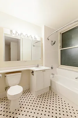 Rented by Town Residential | media 30