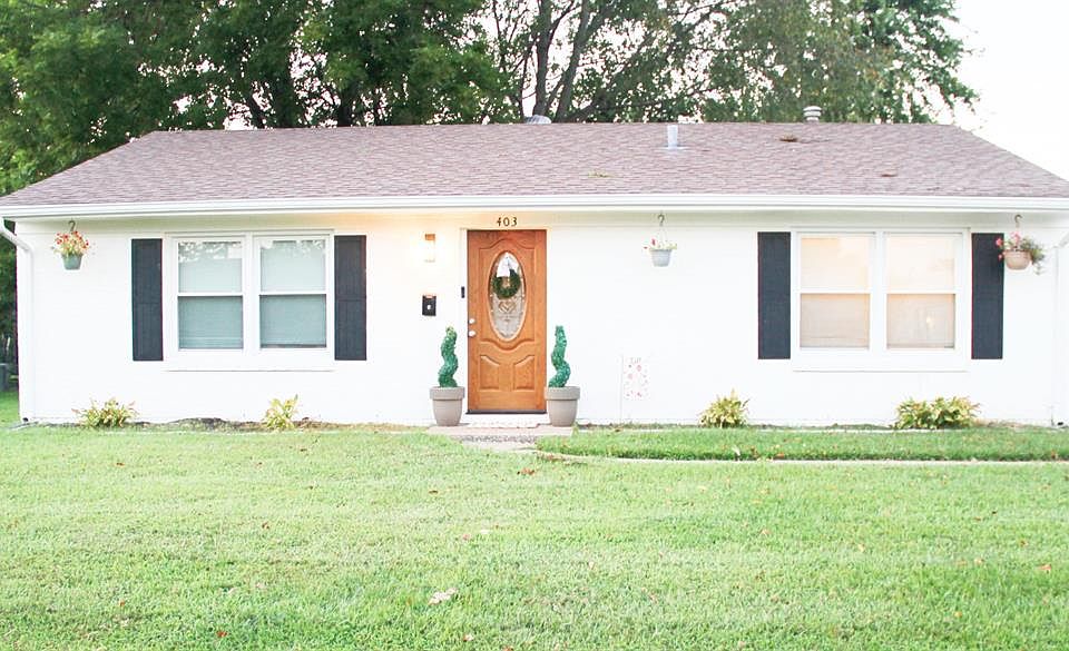 1st image of 403 Catalina Dr