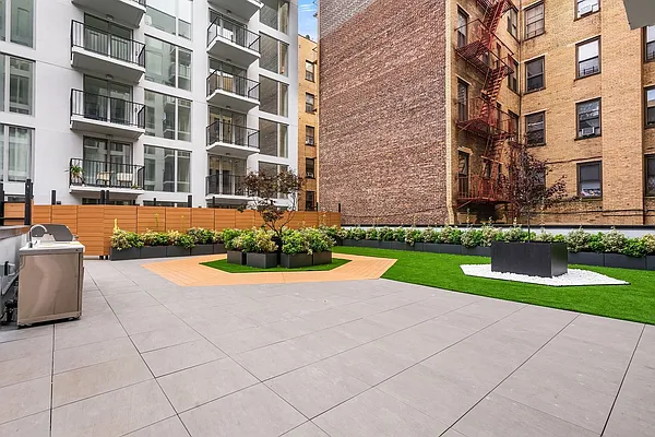 Rented by Enjena | media 31