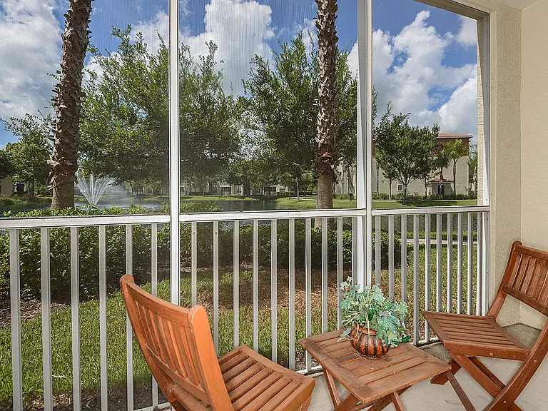 Private screened patio