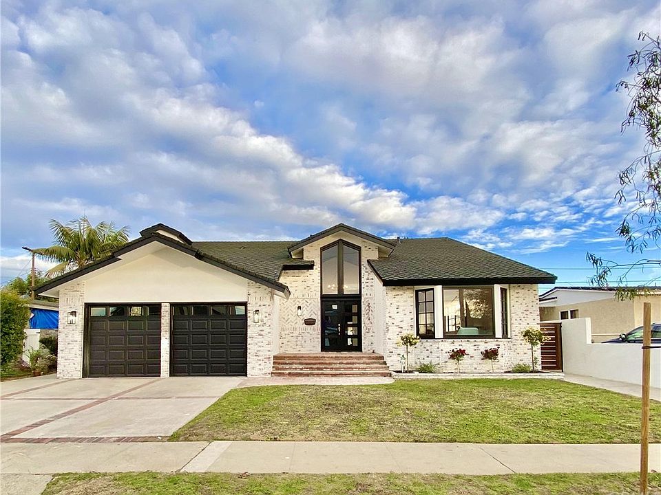 1st image of 23714 Lucille Ave