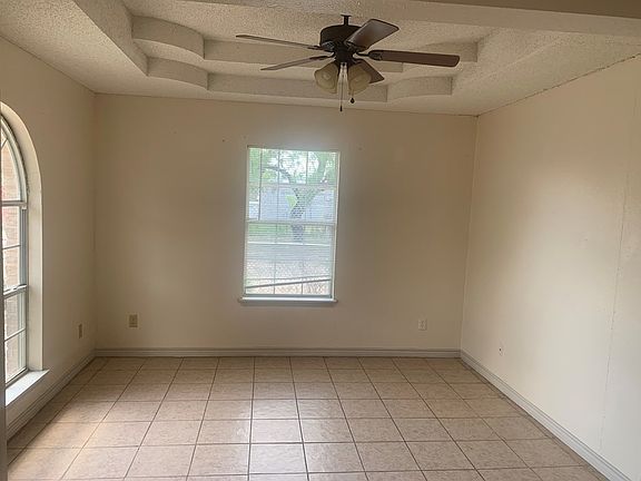 3rd image of 1749 Avenida Encuentro