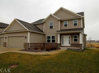 1208 Longford Ln, Bloomington, IL 61704