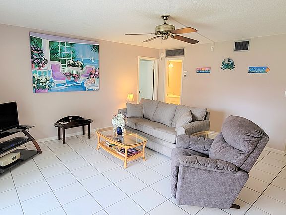 2nd image of 2727 75th St W APT 7A2