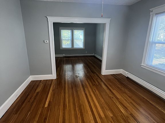 2nd image of 65 Newton St Floor 1