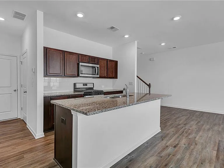 5650 Flint Ln — Photo 9