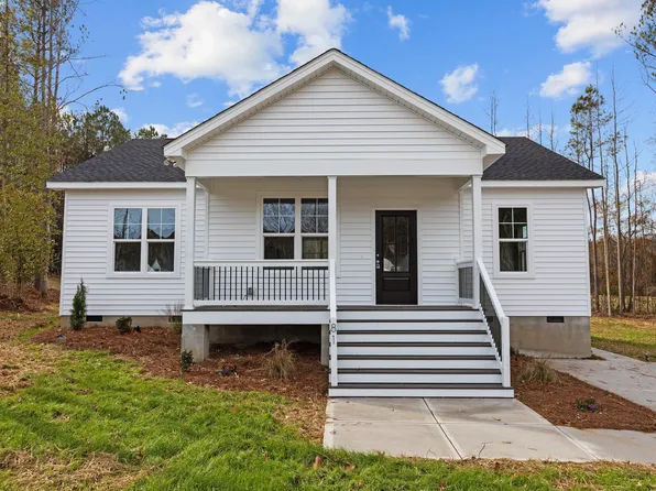 81 Dale Ridge Dr, Princeton, NC 27569