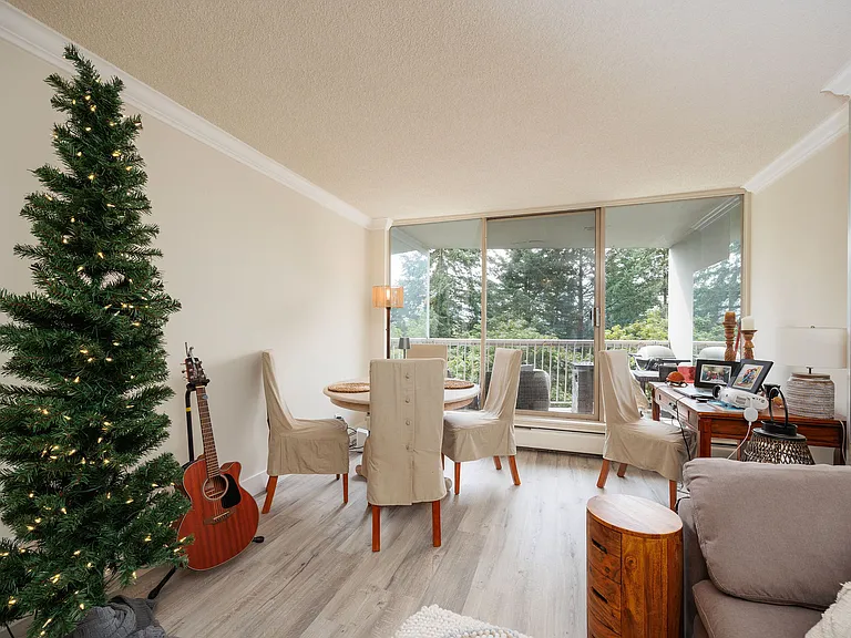 2024 Fullerton Ave #710 — Photo 7