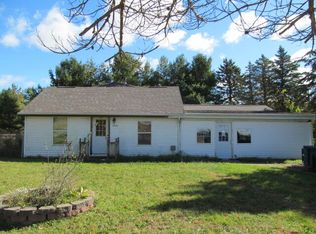 2976 S Slocum Rd, Ravenna, MI 49451