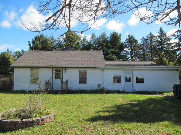 2976 S Slocum Rd, Ravenna, MI 49451