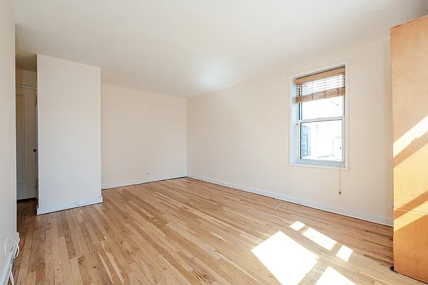 Sold by SBNY RE | media 15