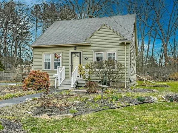 351 Linwood Ave, Northbridge, MA 01534