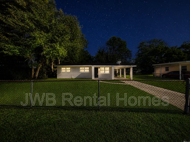 4935 Portsmouth Ave — Photo 10
