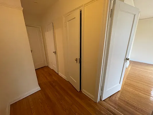 Rented by Queens Apartments Realty LLC | media 6