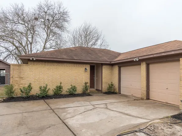 409 Bayridge Dr, League City, TX 77573