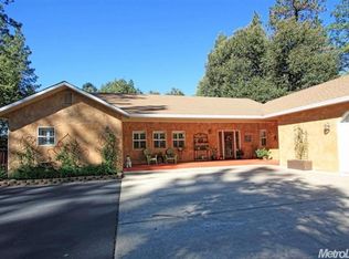 14000 N Point Ct, Pine Grove, CA 95665